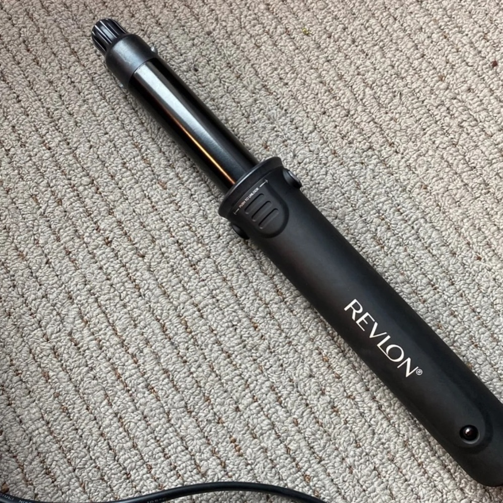 Revlon Retractable Curling Wand